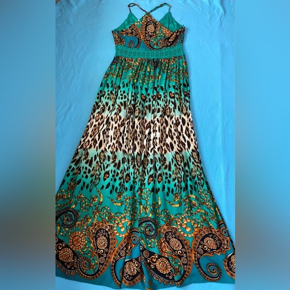 FASHION NOVA Holy Slit sleeveless maxi dress adjustable spaghetti straps size XL - Picture 4 of 16